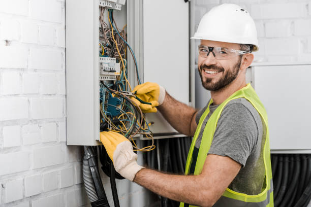 Best Circuit Breaker Repair  in Ainaloa, HI